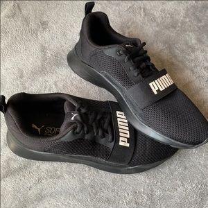 PUMA size 7 youth